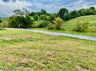 1070-3 Logan Rd, Gravel Switch, KY 40328