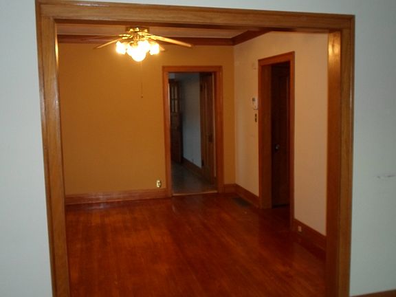 5th image of 344 S 23rd Ave
