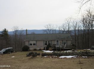 961 Baughman Hollow Rd, Tyrone, PA 16686