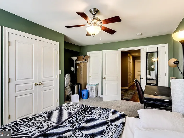 1603 Light St — Photo 11