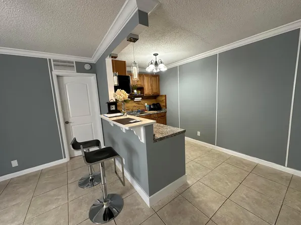 1829 N A Street #8, Lake Worth Beach, FL 33460