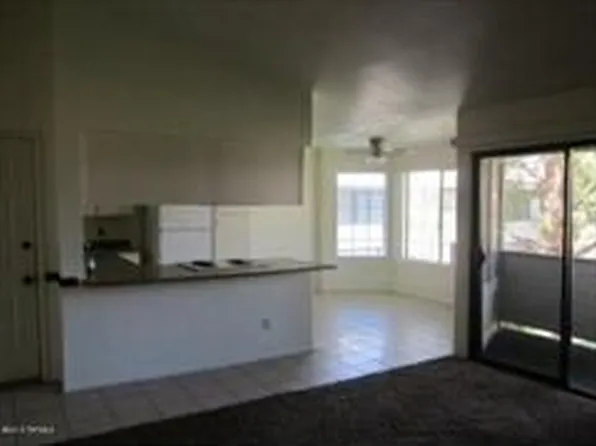 1688 W Wood Bridge Ct, Tucson, AZ 85746