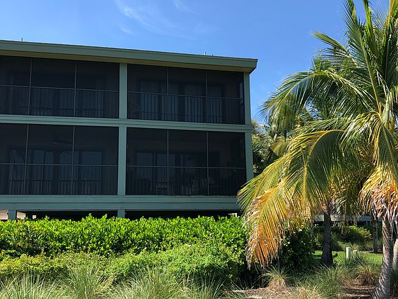 3rd image of 16600 Bocilla Island Club Dr APT 39