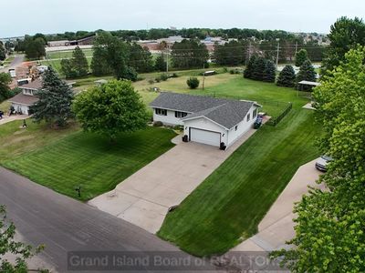 4211 Manchester Rd, Grand Island, NE, 68803