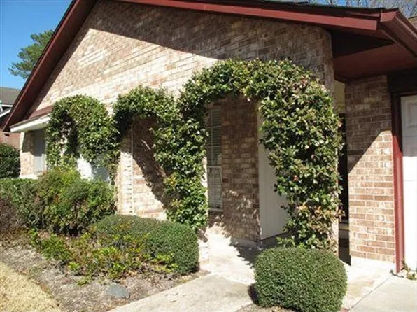 17330 Crestline Rd, Humble, TX 77396