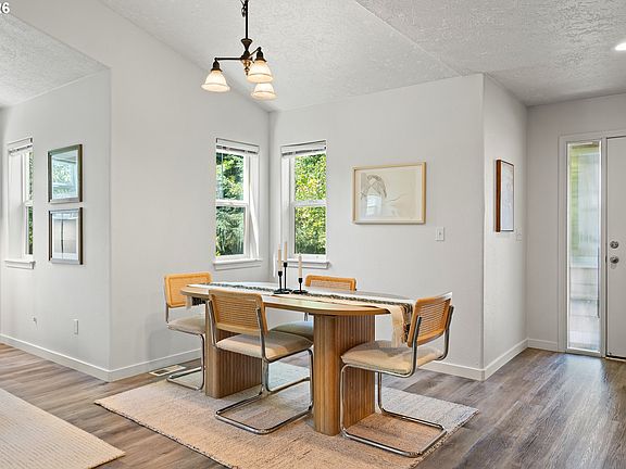 5th image of 38796 Cascadia Village Dr