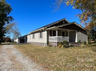 4184 Icard Ridge Rd, Hickory, NC 28601