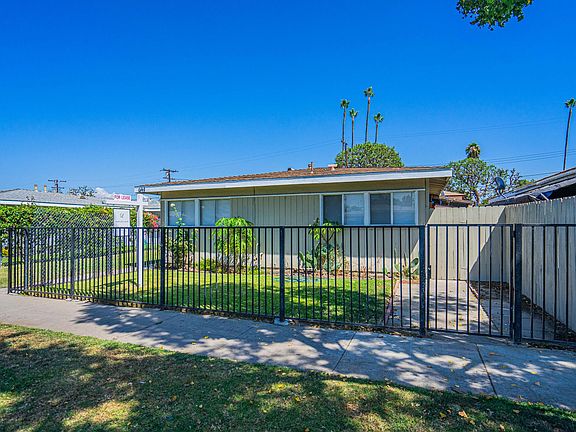 2nd image of 604 N Sabina St #A