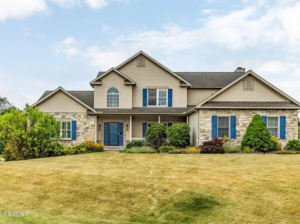 105 Old Field Dr, Bloomsburg, PA 17815