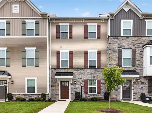 140 Spring Grove Way, Smithfield, VA 23430