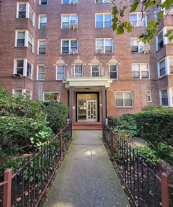 1st image of 3310 Avenue N #H