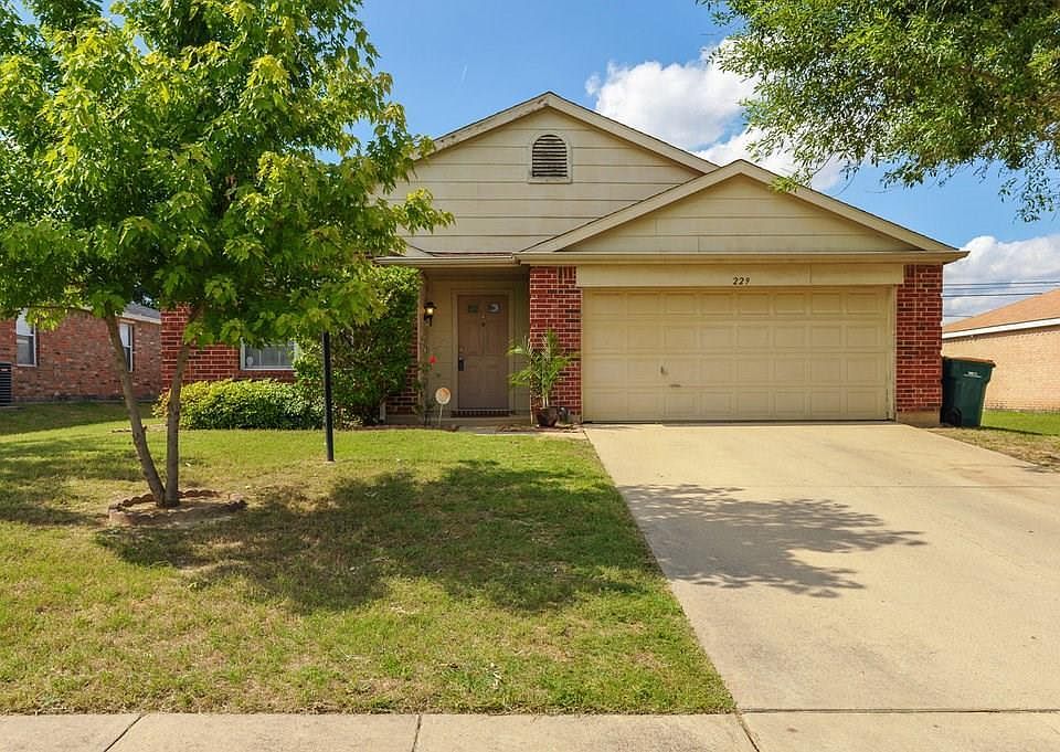 1st image of 229 Baylor Dr