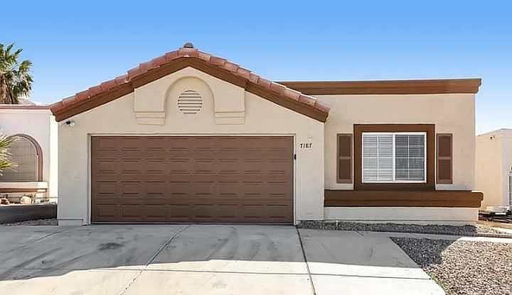 1st image of 7189 E Carey Ave