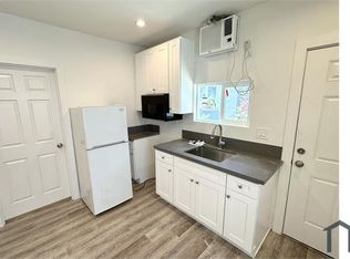 438 S Saint Louis St #438, Los Angeles, CA 90033
