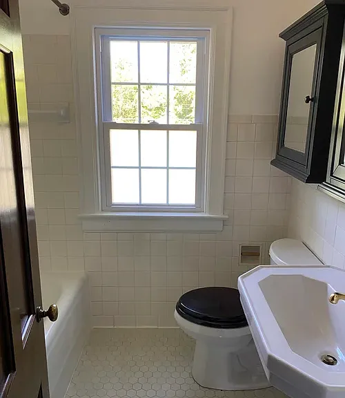 806 S Woodlawn Ave — Photo 8