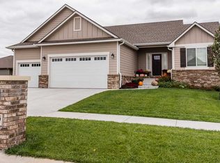 4059 Taneil Dr, Manhattan, KS 66502