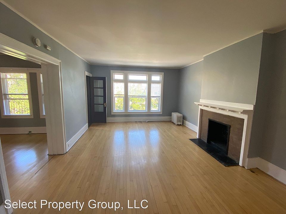 1st image of 1030 N Marshall St #8A