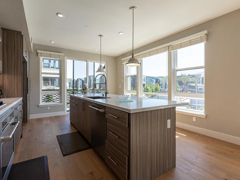 45009 Challenge Cir — Photo 8