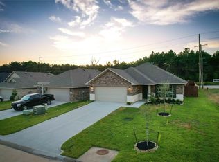 300 Terra Vista Cir, Montgomery, TX 77356