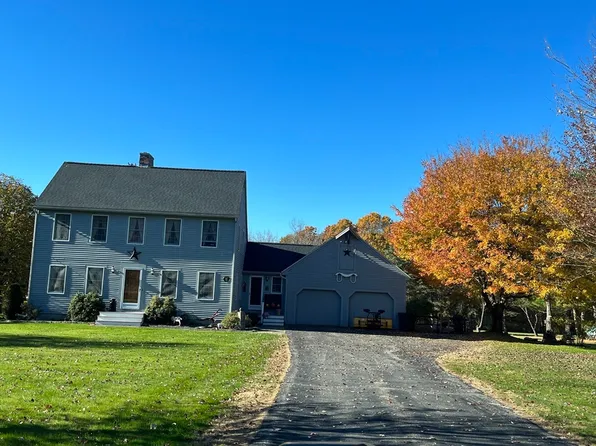 33 Whittemore St, Leicester, MA 01524