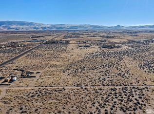 2405 E 10th St, Silver Springs, NV 89429