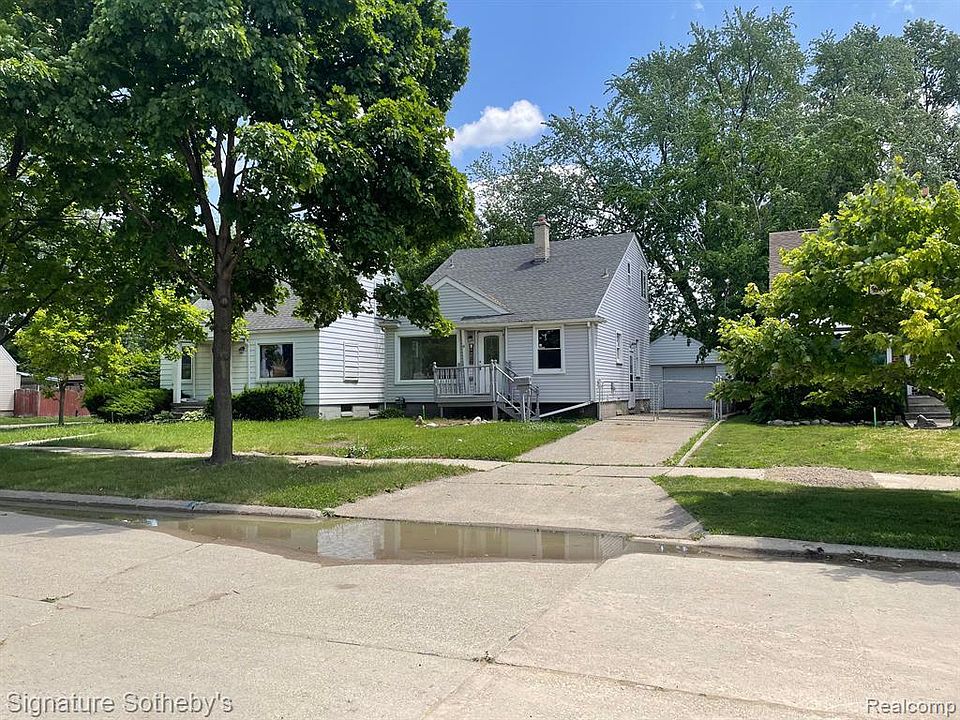 1st image of 26638 Lenox Ave