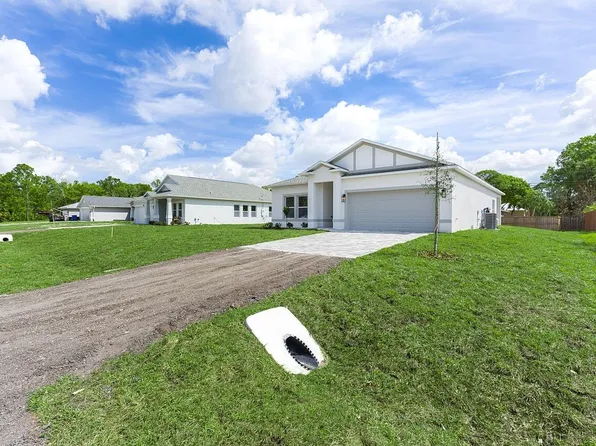 8636 100th Avenue, Vero Beach, FL 32967