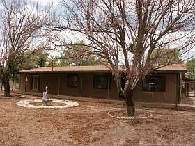 1st image of 319 E Barlow Ln