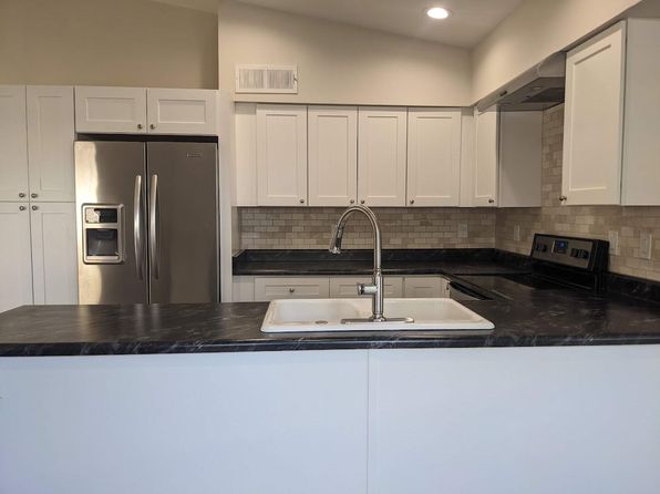 3337 S Parkside Dr, Tempe, AZ 85282