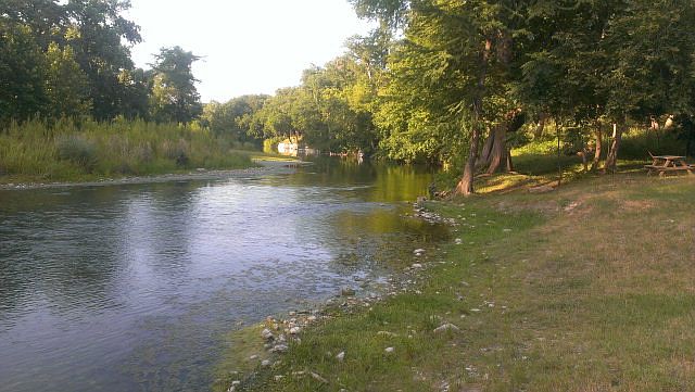 1st image of 937 River Ter