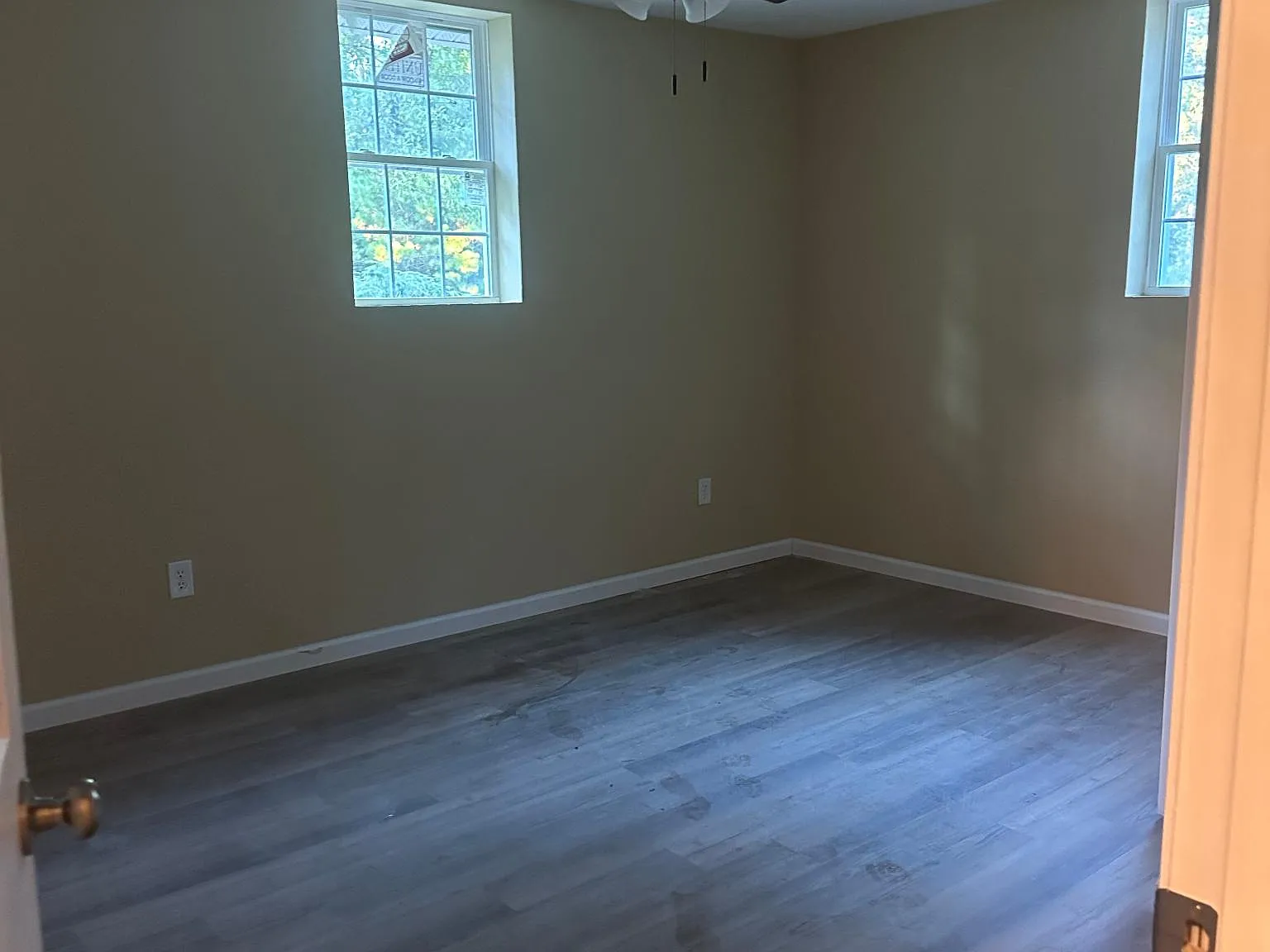 77 Jerusalem Dr — Photo 3