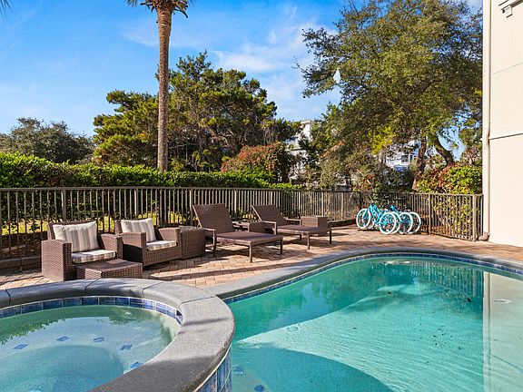 4th image of 2186 S County Highway 83