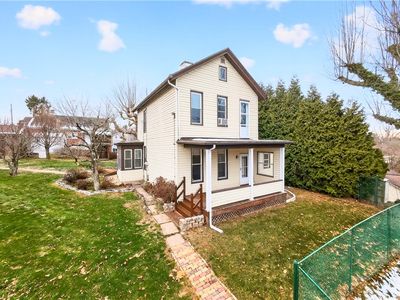 136 1/2 Chess St, Monongahela, PA, 15063