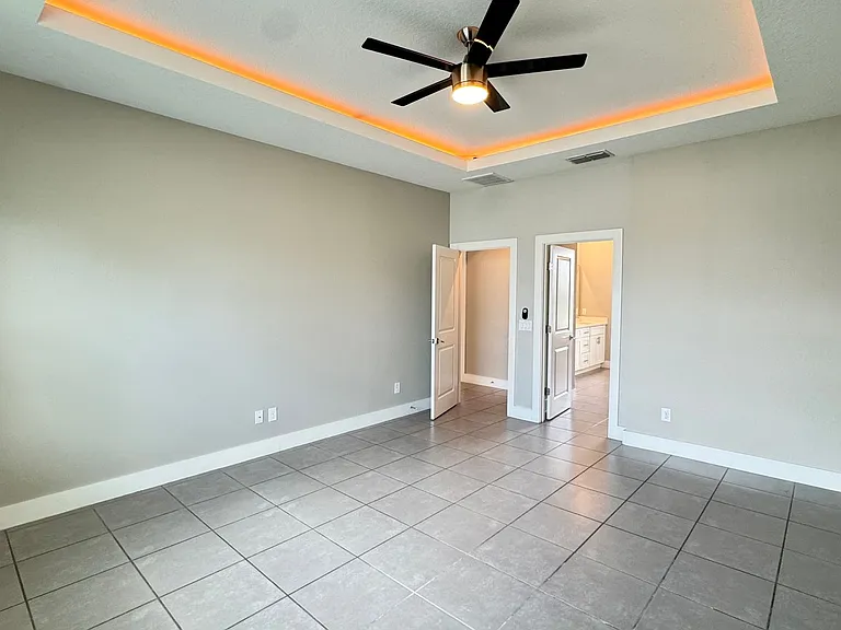 256 Hyacinth Ct — Photo 24