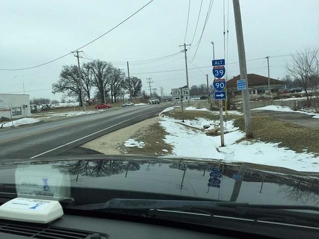 2nd image of 4400 Il Route 173