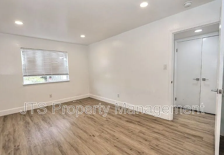 10524 Croetto Way #3 — Photo 55
