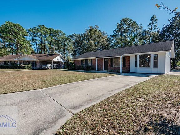 2nd image of 1007 White Cir