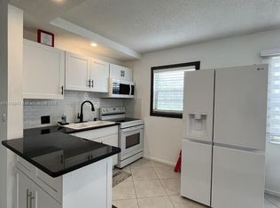 340 Mansfield Dr #I, Boca Raton, FL 33434