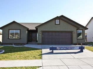 5221 W 28th Ave, Kennewick, WA