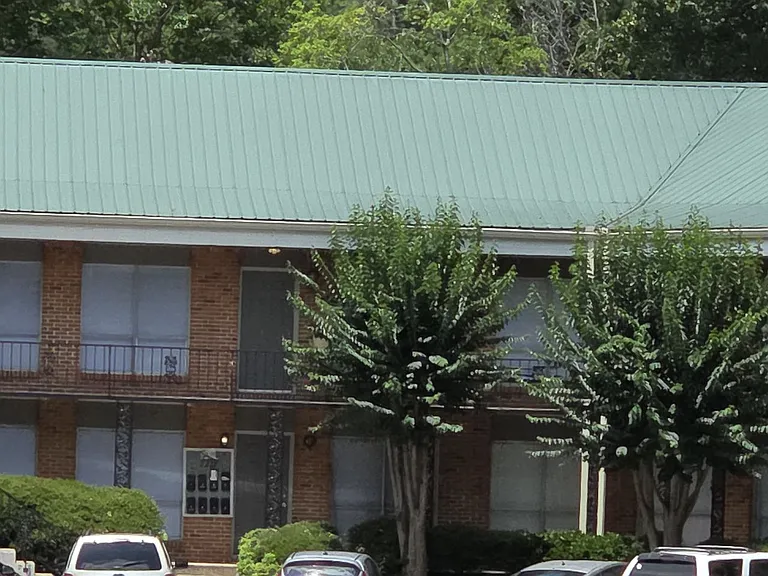 Green Springs Village Apartments - Birmingham, AL — Photo 4
