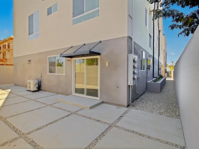3018 West Blvd — Photo 37