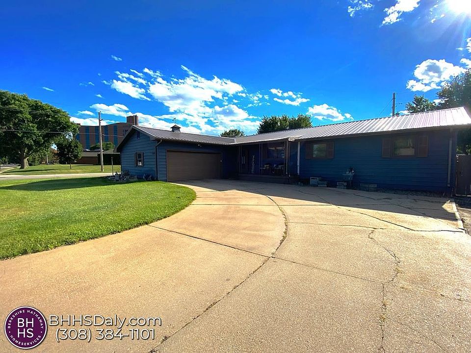 1st image of 1004 N Howard Ave