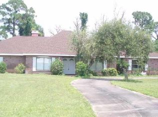 650 13th Ave, Vero Beach, FL 32962