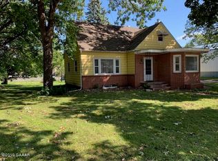 218 W Division St, Elbow Lake, MN 56531