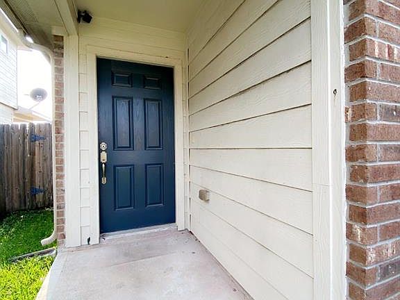 2nd image of 6219 Borage St
