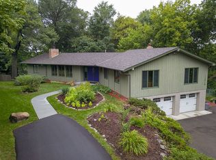 12916 Greenwood Rd, Minnetonka, MN 55343