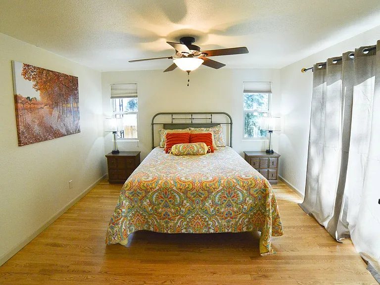 Master bedroom with queen bed