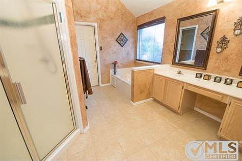 5th image of 1812 Newton Dr