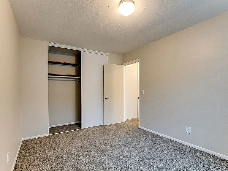 3116 22nd Ave S — Photo 10