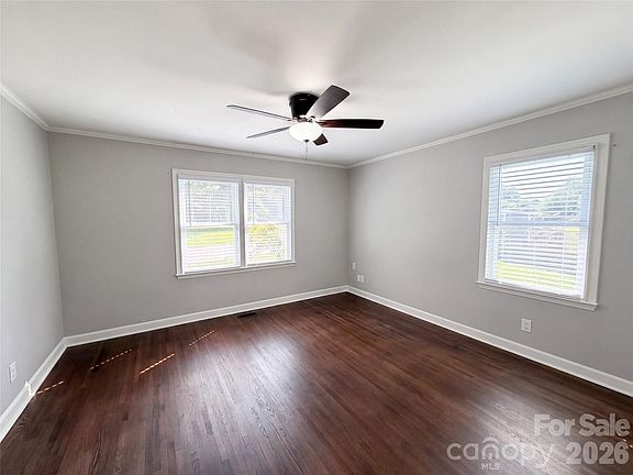 3rd image of 5630 S New Hope Rd